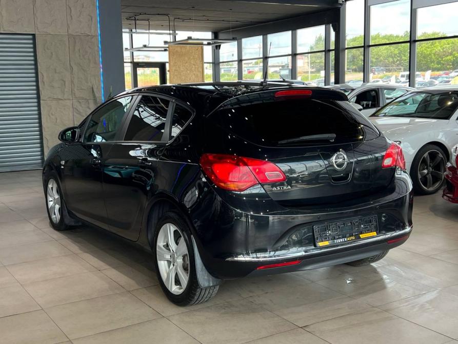 Opel Astra J Рестайлинг Оренбург  - изображение 7