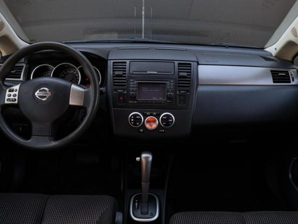 Nissan Tiida I Рестайлинг с пробегом 2010 года, цена 740 000 рублей, 118956 км, хэтчбек, Автокод Объявления