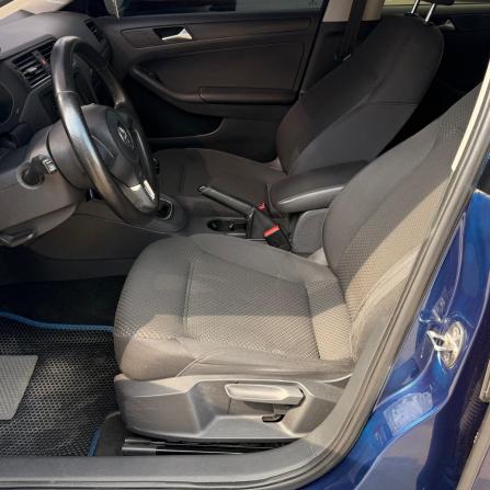 Volkswagen Jetta VI с пробегом 2014 года, цена 859 750 рублей, 196101 км, седан, Автокод Объявления