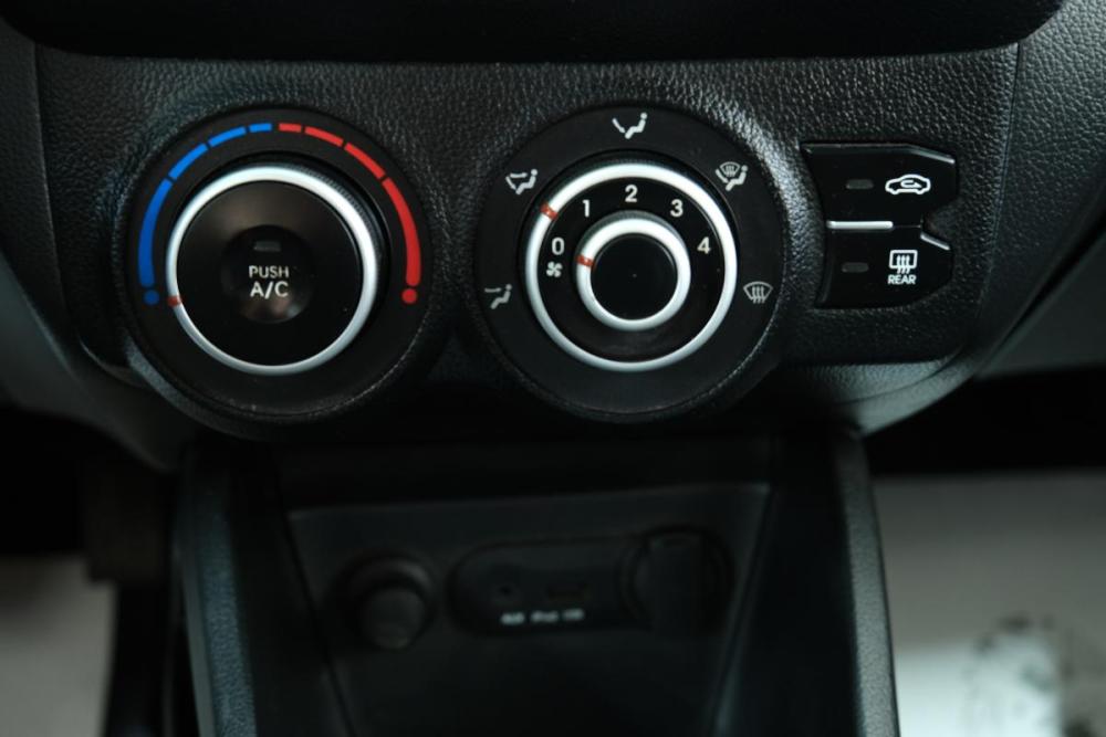 Kia Rio III Омск  - изображение 16