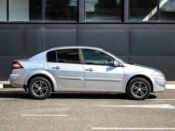 Renault Megane II Рестайлинг с пробегом 2008 года, цена 649 000 рублей, 252975 км, седан, Автокод Объявления
