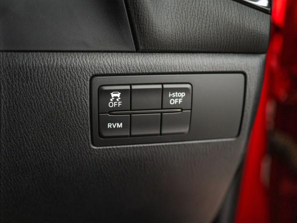 Mazda Axela III с пробегом 2014 года, цена 1 250 000 рублей, 75515 км, хэтчбек, Автокод Объявления