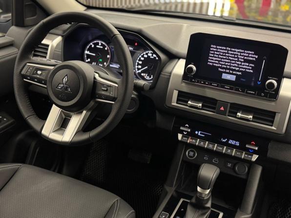 Mitsubishi L200 VI с пробегом 2025 года, цена 5 075 000 рублей, 10 км, offers.body_type.unknown, Автокод Объявления