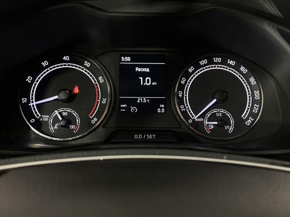 Skoda Rapid II с пробегом 2021 года, цена 1 520 000 рублей, 94292 км, лифтбек, Автокод Объявления