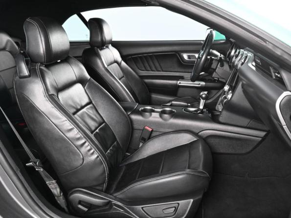 Ford Mustang VI Рестайлинг с пробегом 2021 года, цена 3 179 000 рублей, 82305 км, кабриолет, Автокод Объявления