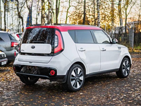 Kia Soul II Рестайлинг с пробегом 2018 года, цена 1 450 000 рублей, 169744 км, хэтчбек, Автокод Объявления