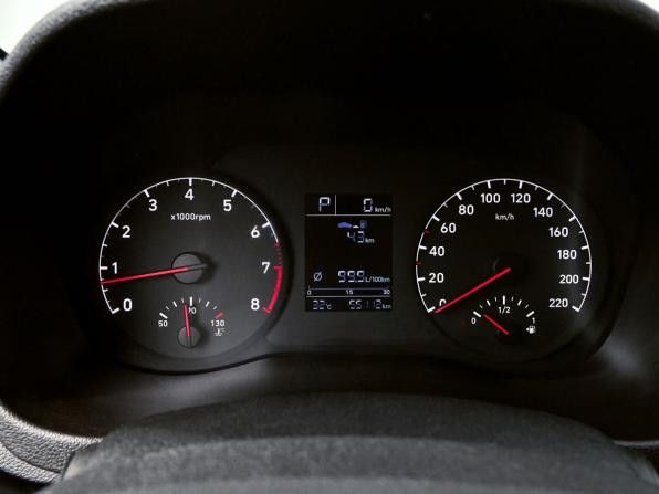 Hyundai Solaris II с пробегом 2018 года, цена 1 428 000 рублей, 55112 км, седан, Автокод Объявления