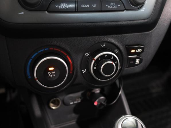 Kia Rio III с пробегом 2014 года, цена 979 000 рублей, 100818 км, хэтчбек, Автокод Объявления