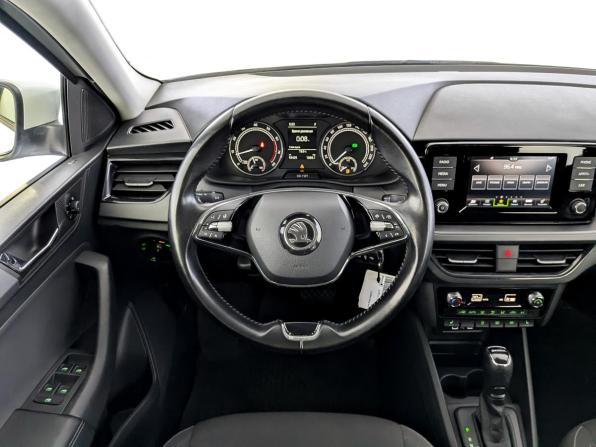 Skoda Rapid II с пробегом 2020 года, цена 1 475 000 рублей, 93423 км, лифтбек, Автокод Объявления