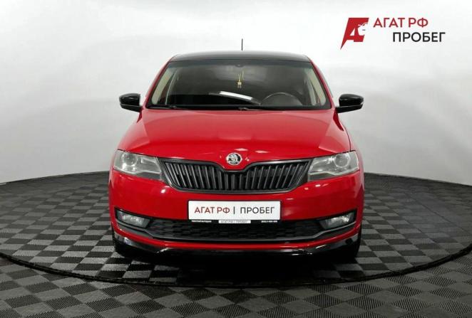 Skoda Rapid I с пробегом 2017 года, цена 1 260 000 рублей, 79931 км, лифтбек, Автокод Объявления