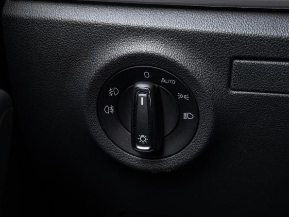 Skoda Rapid II с пробегом 2022 года, цена 1 840 000 рублей, 115918 км, лифтбек, Автокод Объявления