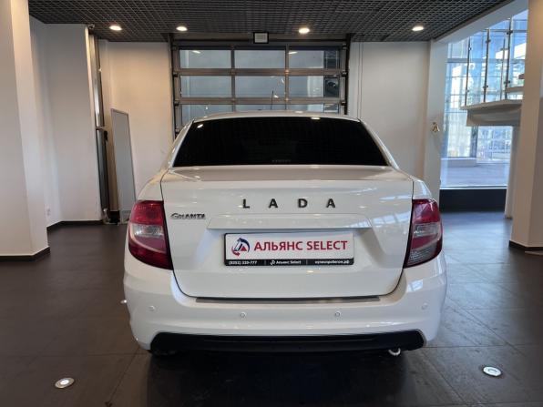 Lada (ВАЗ) Granta I Рестайлинг с пробегом 2022 года, цена 568 000 рублей, 167767 км, седан, Автокод Объявления