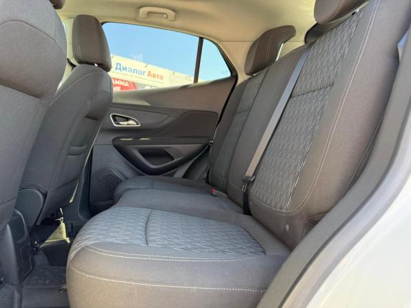 Opel Mokka I с пробегом 2015 года, цена 1 250 000 рублей, 10508 км, внедорожник, Автокод Объявления