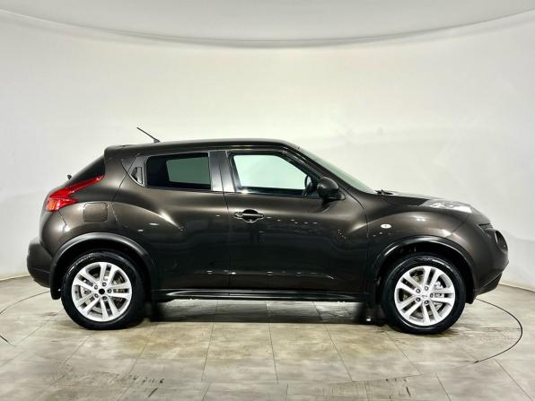 Nissan Juke I с пробегом 2011 года, цена 1 020 000 рублей, 161253 км, внедорожник, Автокод Объявления