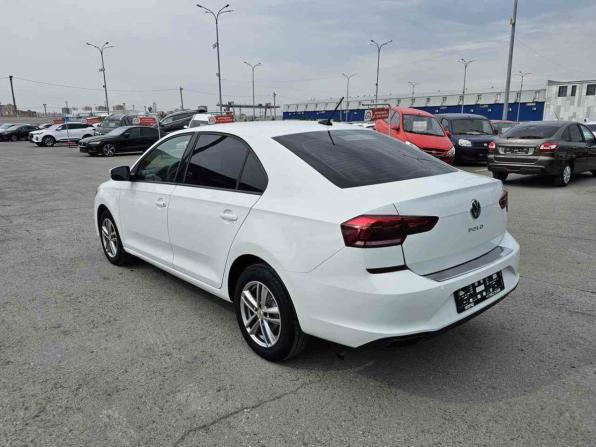 Volkswagen Polo VI с пробегом 2021 года, цена 1 619 995 рублей, 83136 км, лифтбек, Автокод Объявления
