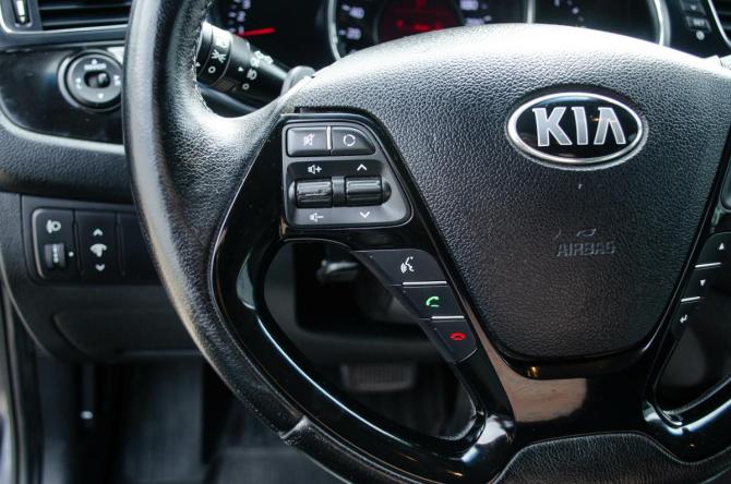 Kia Ceed II с пробегом 2014 года, цена 1 350 000 рублей, 105000 км, хэтчбек, Автокод Объявления