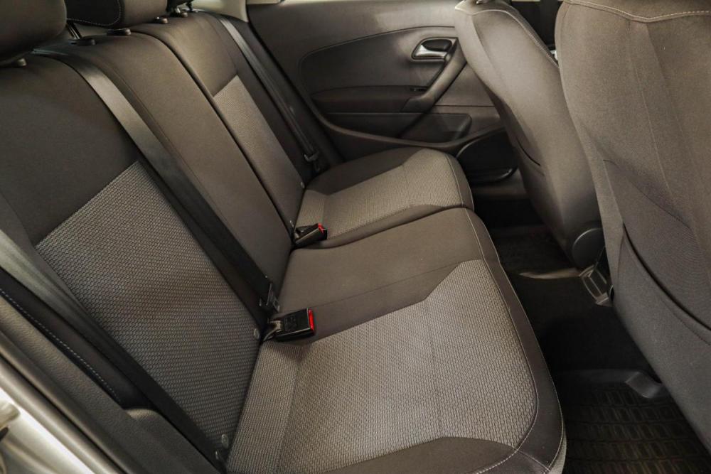 Volkswagen Polo V Рестайлинг Челябинск  - изображение 19