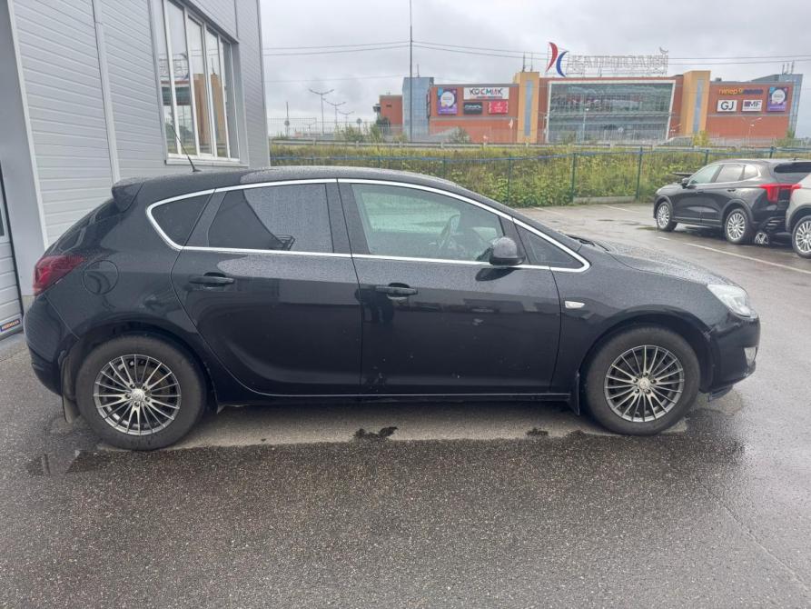 Opel Astra J Рестайлинг Москва  - изображение 4