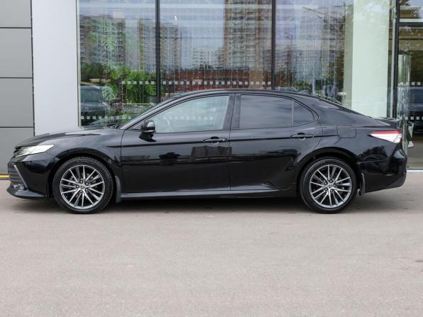Toyota Camry VIII (XV70) Рестайлинг с пробегом 2021 года, цена 3 298 000 рублей, 72173 км, седан, Автокод Объявления
