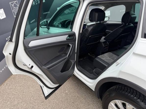 Volkswagen Tiguan II с пробегом 2018 года, цена 2 477 000 рублей, 135534 км, внедорожник, Автокод Объявления