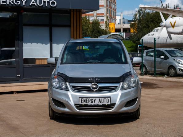 Opel Zafira B Рестайлинг с пробегом 2012 года, цена 680 000 рублей, 294096 км, компактвэн, Автокод Объявления