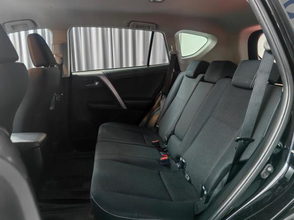 Toyota RAV4 IV (XA40) Рестайлинг с пробегом 2019 года, цена 2 395 000 рублей, 140813 км, внедорожник, Автокод Объявления
