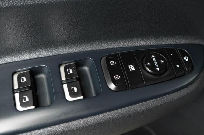 Kia Rio IV с пробегом 2017 года, цена 1 459 000 рублей, 72000 км, седан, Автокод Объявления