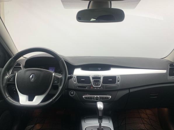 Renault Laguna III с пробегом 2008 года, цена 750 000 рублей, 140282 км, лифтбек, Автокод Объявления