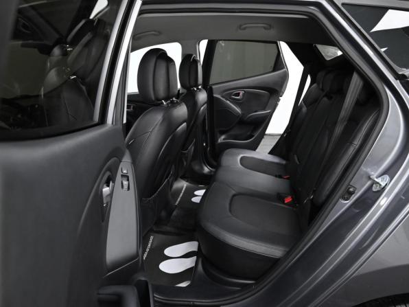 Hyundai ix35 I Рестайлинг с пробегом 2014 года, цена 1 249 000 рублей, 200000 км, внедорожник, Автокод Объявления