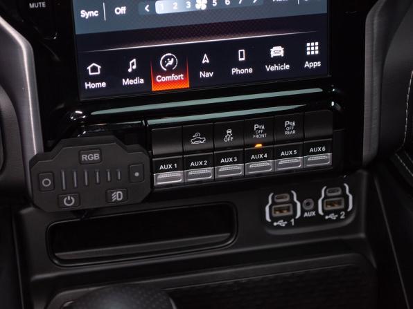 Ram 1500 V с пробегом 2022 года, цена 13 499 000 рублей, 16300 км, offers.body_type.unknown, Автокод Объявления