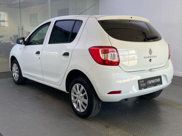Renault Sandero II Рестайлинг с пробегом 2019 года, цена 955 000 рублей, 71500 км, хэтчбек, Автокод Объявления