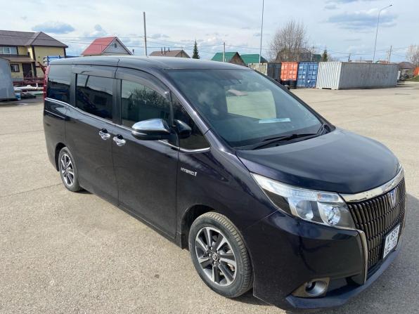 Toyota Esquire I с пробегом 2016 года, цена 1 750 000 рублей, 251481 км, минивэн, Автокод Объявления