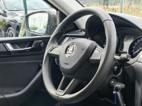 Skoda Rapid I Рестайлинг с пробегом 2017 года, цена 1 149 000 рублей, 94000 км, лифтбек, Автокод Объявления