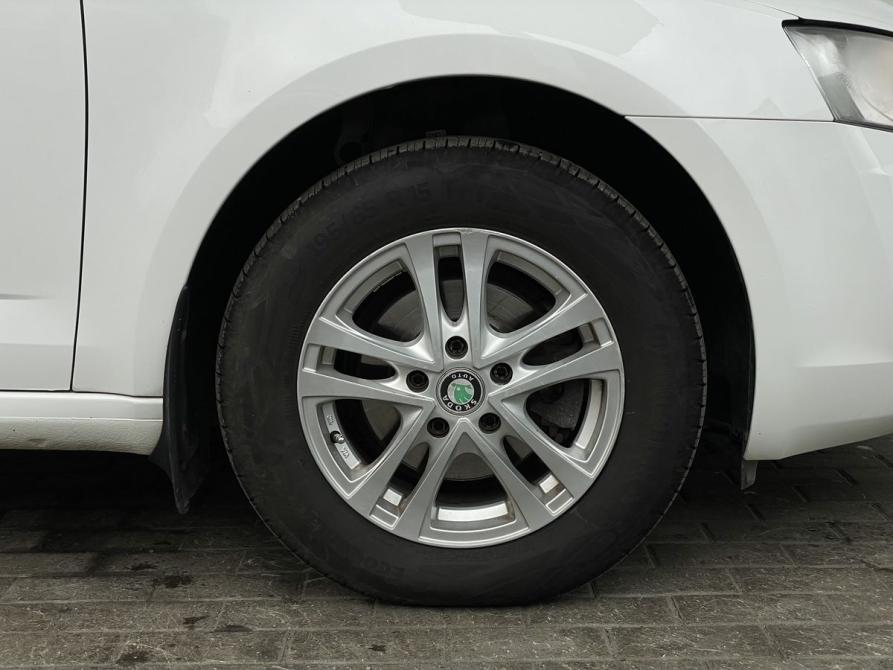 Skoda Octavia III (A7) Екатеринбург  - изображение 5
