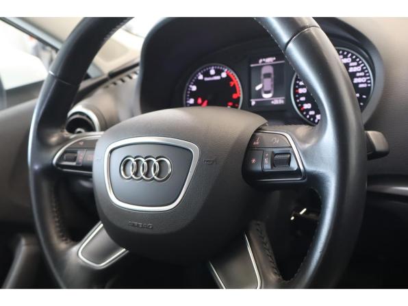 Audi A3 III (8V) с пробегом 2016 года, цена 1 812 000 рублей, 91055 км, седан, Автокод Объявления