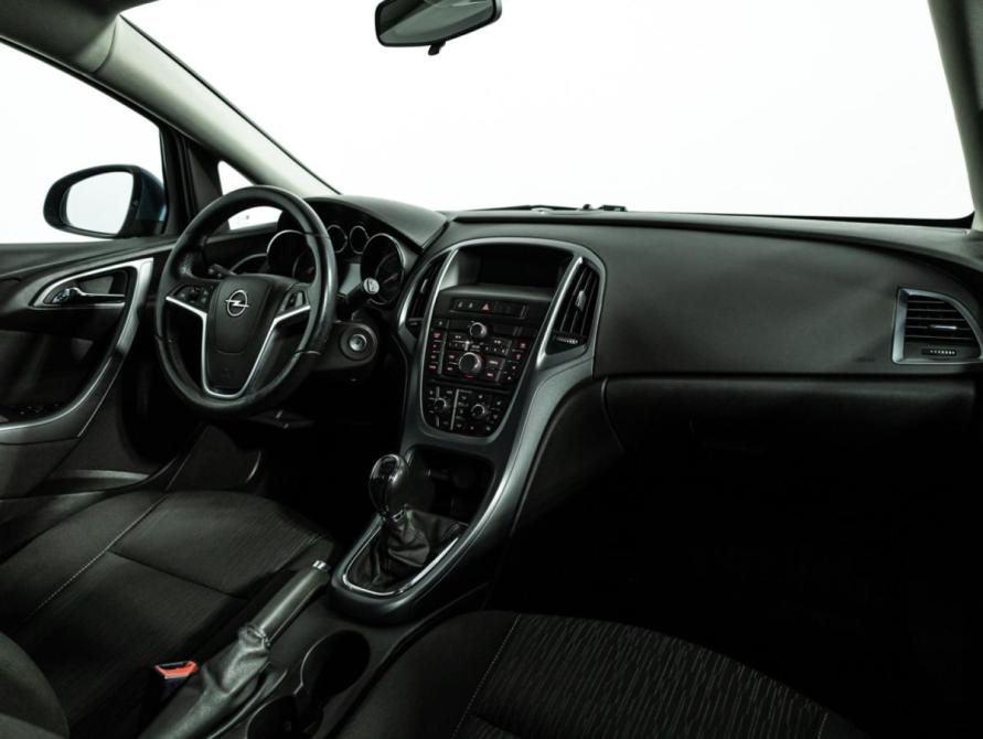 Opel Astra J Рестайлинг Санкт-Петербург  - изображение 10