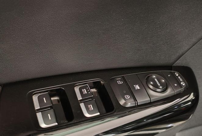 Kia Sportage IV с пробегом 2018 года, цена 2 400 000 рублей, 146973 км, внедорожник, Автокод Объявления