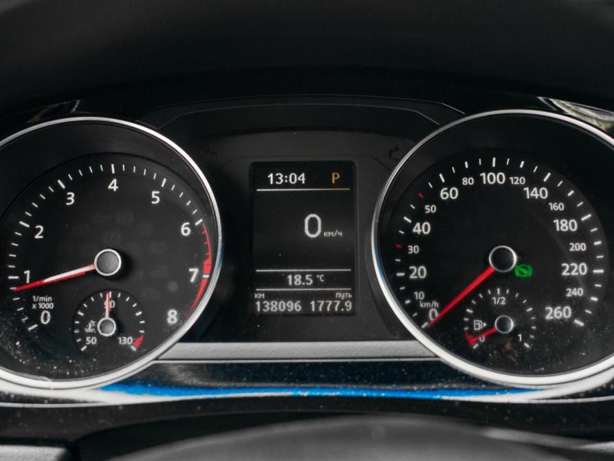 Volkswagen Jetta VI Рестайлинг Екатеринбург  - изображение 14