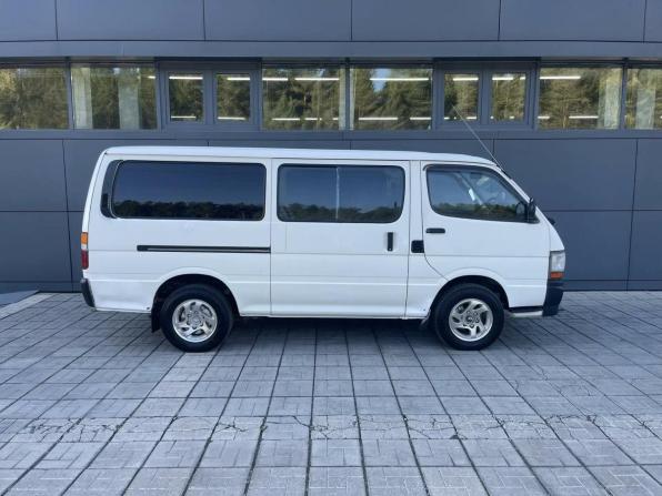 Toyota HiAce H100 с пробегом 2002 года, цена 690 000 рублей, 312000 км, минивэн, Автокод Объявления