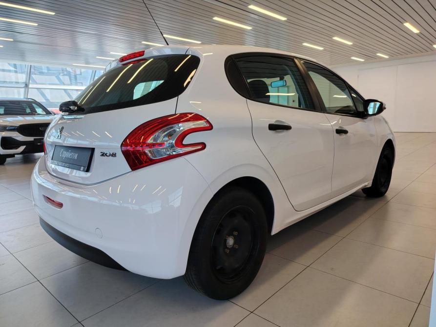 Peugeot 208 I Санкт-Петербург  - изображение 2
