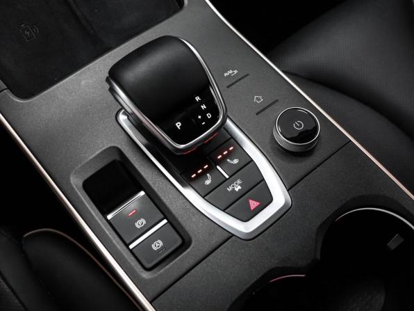 Omoda C5 I с пробегом 2023 года, цена 1 849 000 рублей, 24532 км, внедорожник, Автокод Объявления
