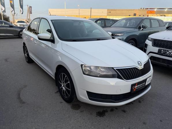 Skoda Rapid I Рестайлинг с пробегом 2018 года, цена 1 249 000 рублей, 113500 км, лифтбек, Автокод Объявления