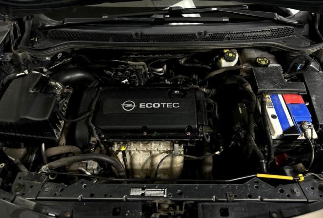Opel Astra H Рестайлинг с пробегом 2014 года, цена 845 000 рублей, 117679 км, седан, Автокод Объявления