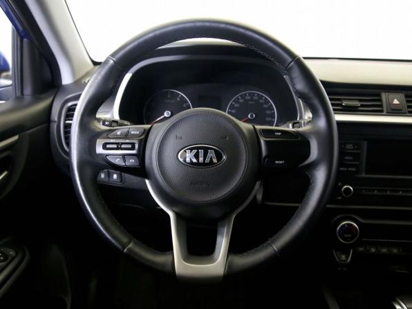 Kia Rio IV Рестайлинг с пробегом 2020 года, цена 1 690 000 рублей, 48000 км, седан, Автокод Объявления