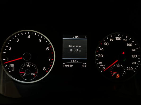 Volkswagen Tiguan I Рестайлинг с пробегом 2012 года, цена 1 199 000 рублей, 179835 км, внедорожник, Автокод Объявления