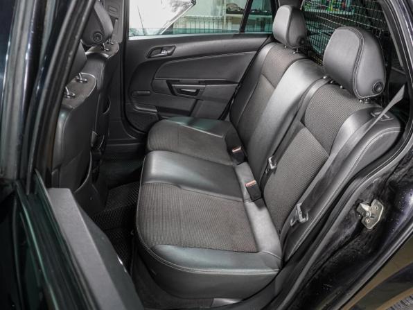 Opel Astra H Рестайлинг с пробегом 2011 года, цена 599 000 рублей, 284984 км, универсал, Автокод Объявления