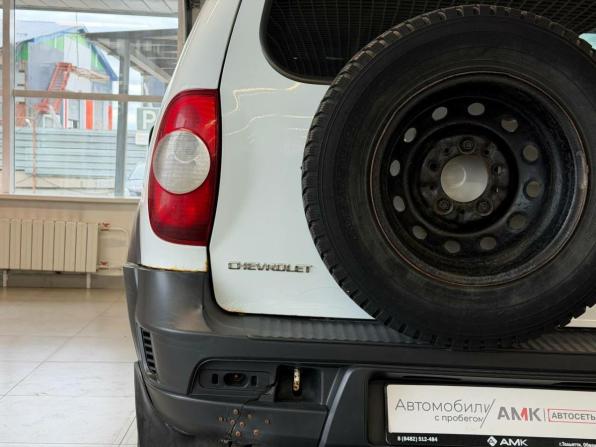 Chevrolet Niva I Рестайлинг с пробегом 2017 года, цена 458 020 рублей, 199300 км, внедорожник, Автокод Объявления