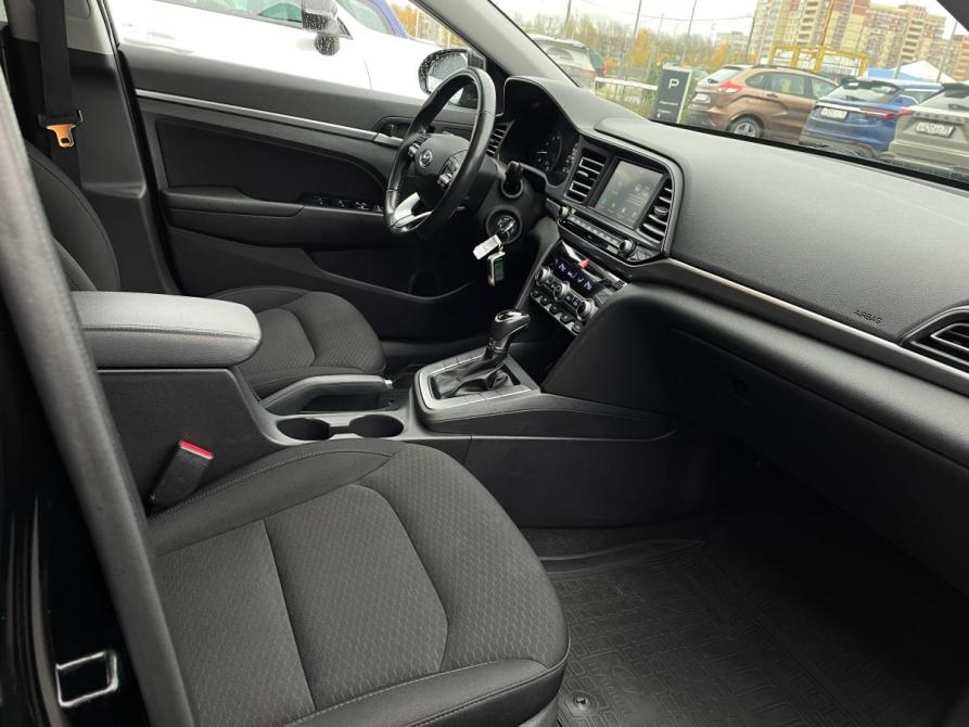 Hyundai Elantra VI (AD) Рестайлинг Вологда  - изображение 18