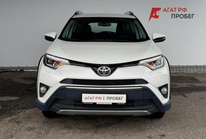 Toyota RAV4 IV (XA40) Рестайлинг с пробегом 2018 года, цена 2 945 000 рублей, 55605 км, внедорожник, Автокод Объявления