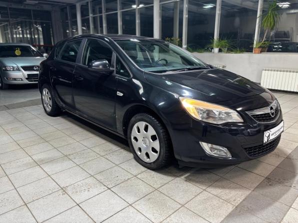 Opel Astra J с пробегом 2011 года, цена 779 000 рублей, 158300 км, хэтчбек, Автокод Объявления